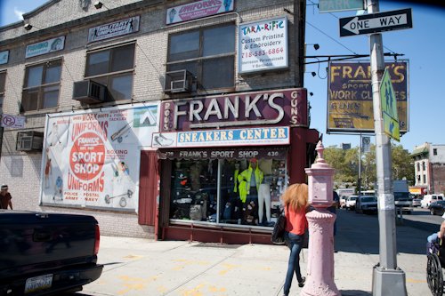Frank's Sport Shop, Tremont and Park Ave., Bronx. Photo by Pat Arnow.